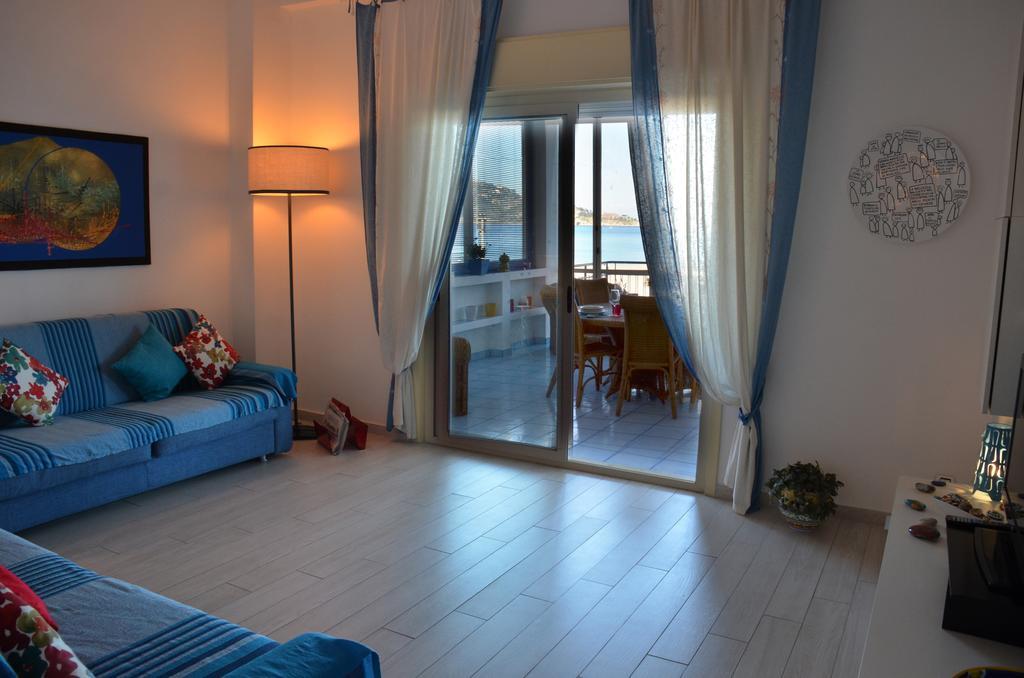 Terrazza Sul Mare Apartment Giardini Naxos Exterior foto